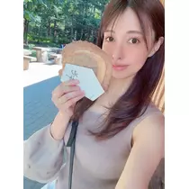 夏目 梨仔
