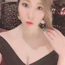 海咲  佑奈