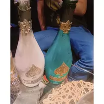 えれな