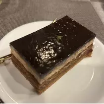 白咲 つむぎ