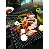 愛羽 仁美