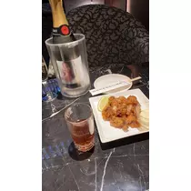 妃 えりな
