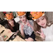 小川 真央