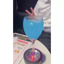 小鳥遊 もか