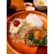 華咲 えみり