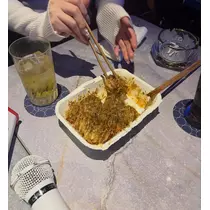 マコト