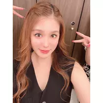 黒輝 りさ