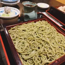愛羽 仁美