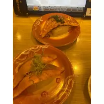 紬 ひい