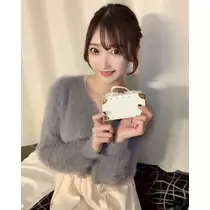 美波 ななみ