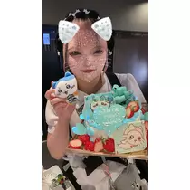 吉田 あゐる
