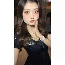 みさ