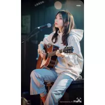 三鷹 真綺