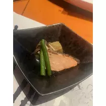 美波 ななみ
