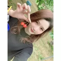 足立 はな