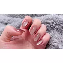 愛羽 仁美