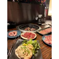 乙川 ゆあ