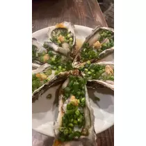 佐野 エマ