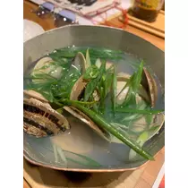 三鷹 真綺