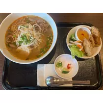 あいな
