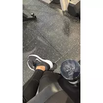 美波 あいか