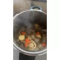 にこ