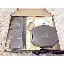愛羽 仁美