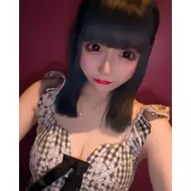 雛鶴 めい