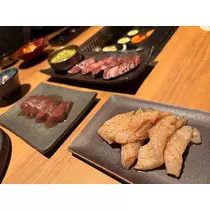 香川 ゆい