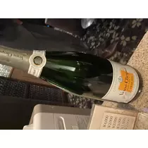 せりな