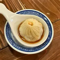 マユ