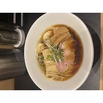 まな まな