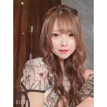 夏樹 あや