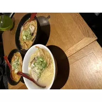 宝條 夏恋