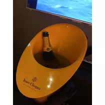 白石 愛莉