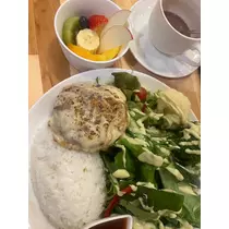 黒輝 りさ