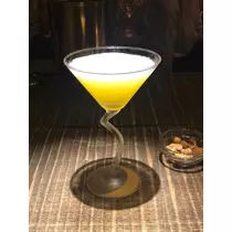 華