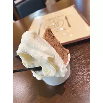 華宮 れい