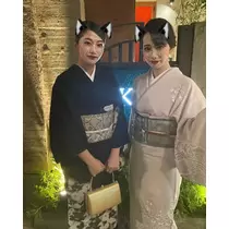 あや
