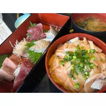 ゆな