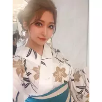 美波 あいか