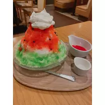 月城 ウタ