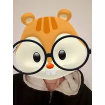 エミ （スタッフ）