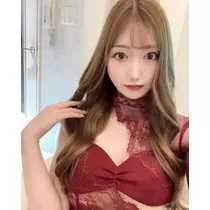 美波 ななみ