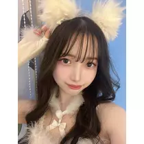 みいな