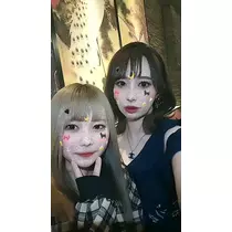 あや