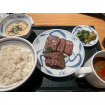 あおい