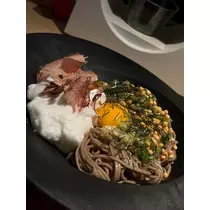 佐倉 里緒