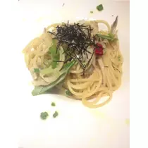 蓮見 リア