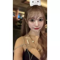 葉月 りほ